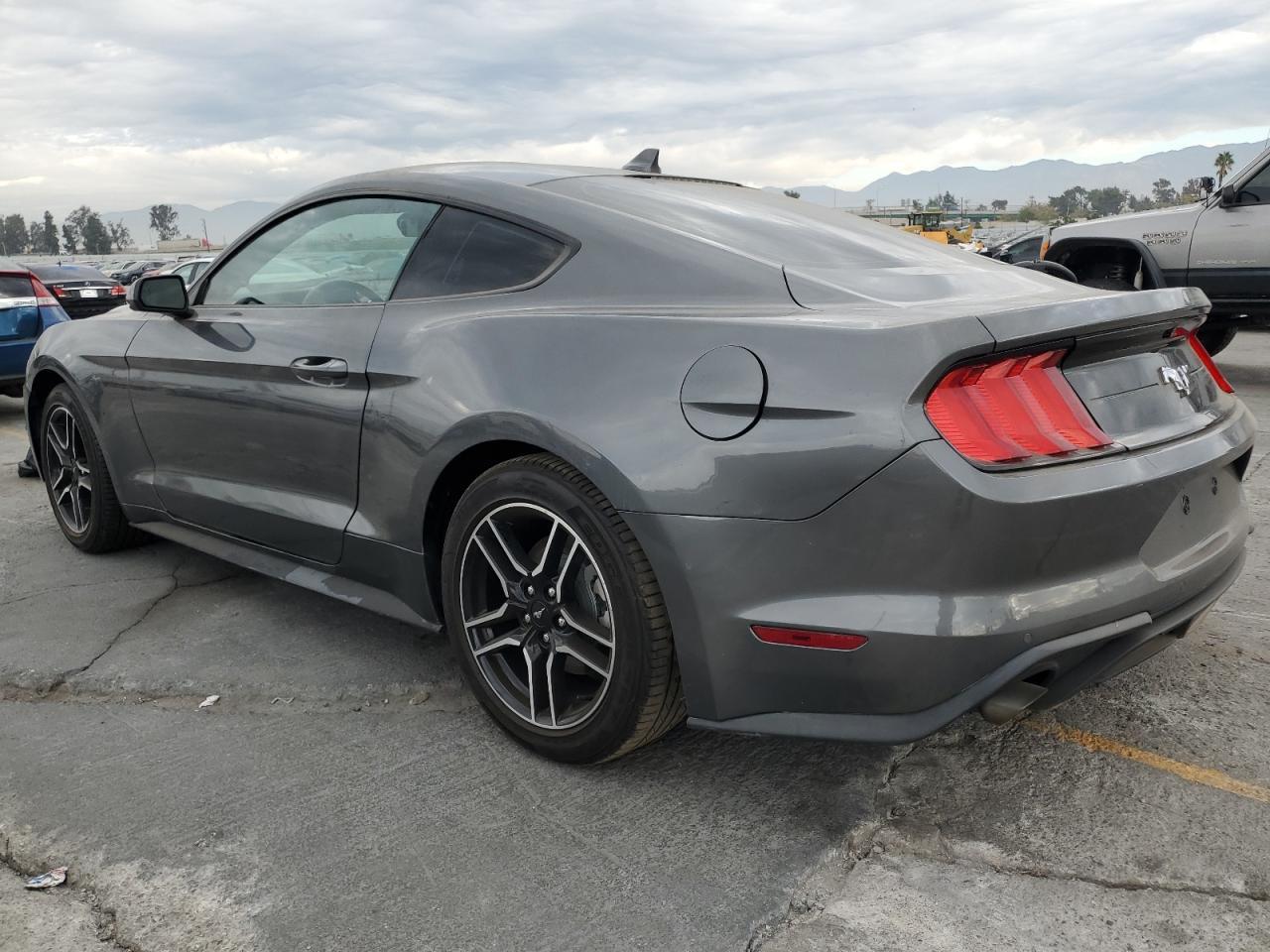2022 FORD MUSTANG