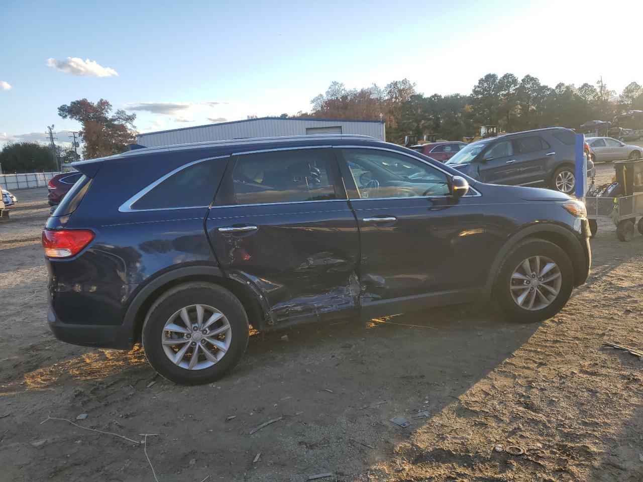 2017 KIA SORENTO