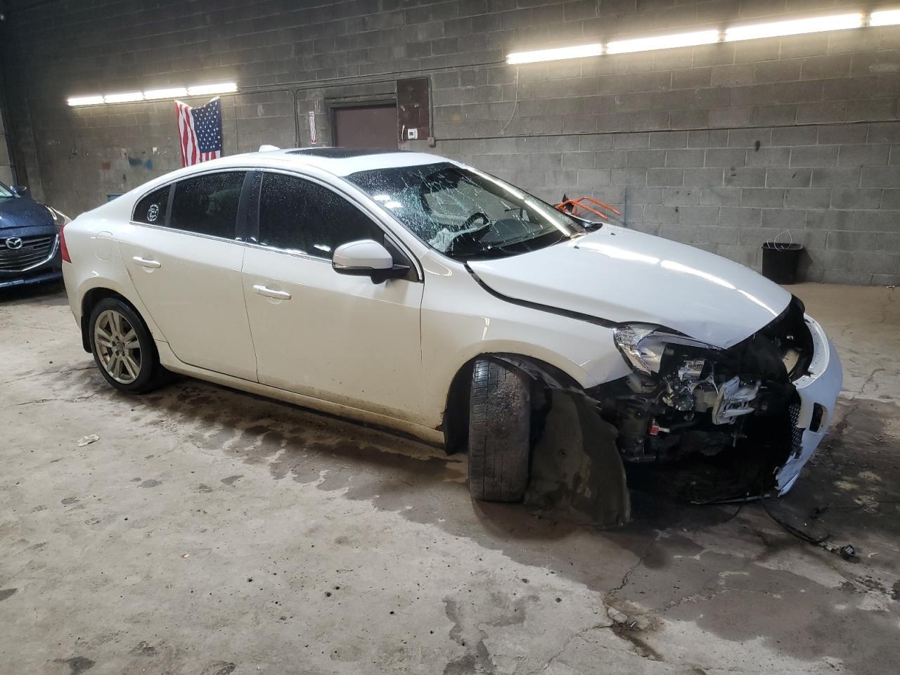 2012 VOLVO S60