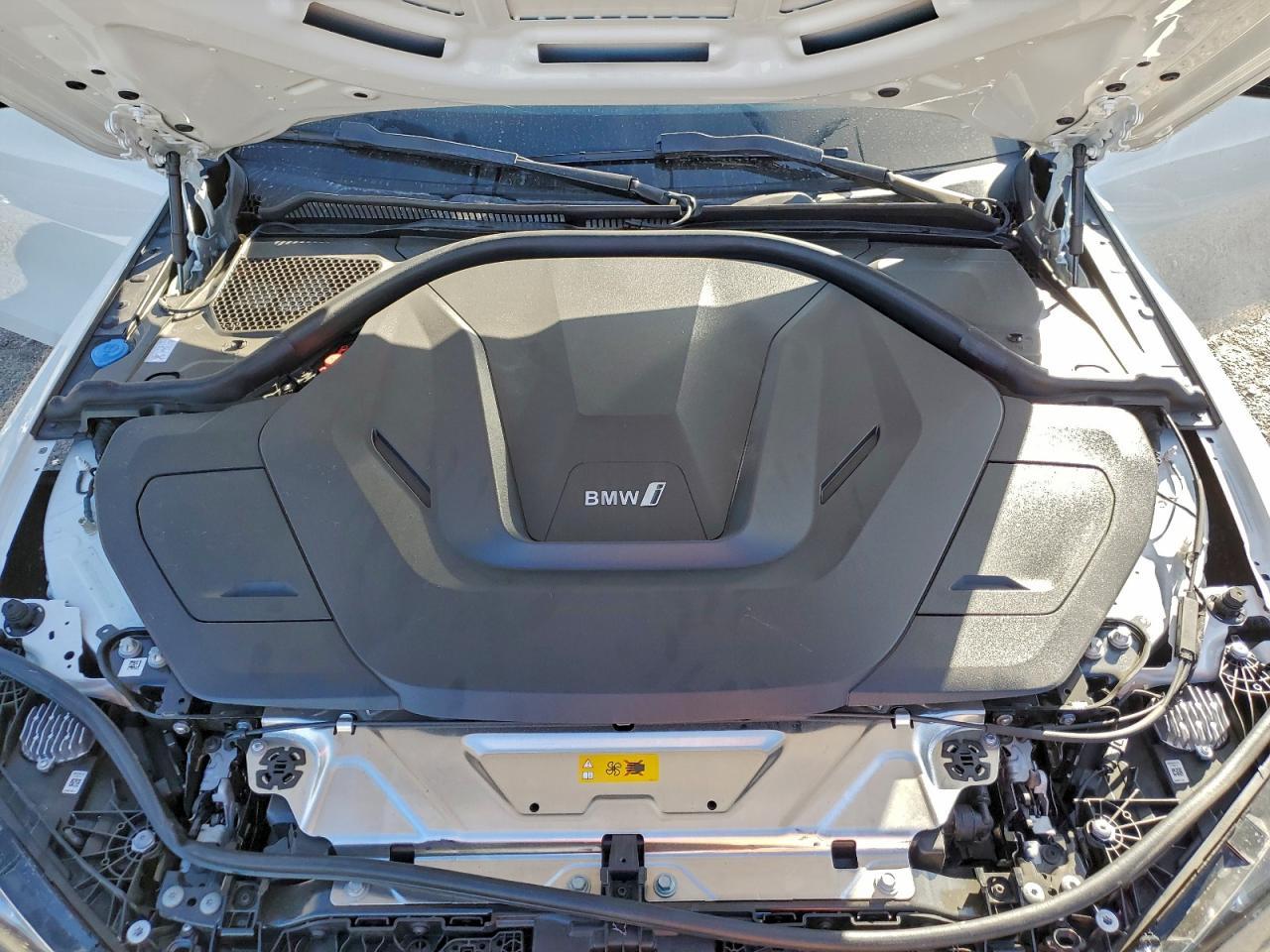 2024 BMW i4