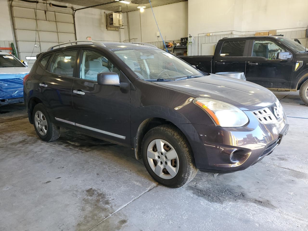 2015 NISSAN ROGUE