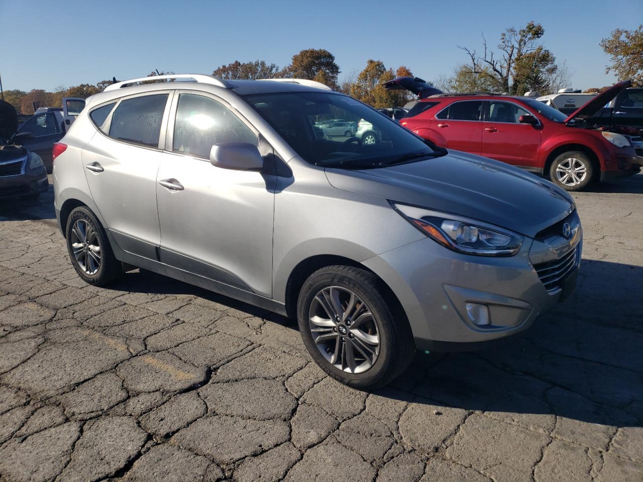 2015 HYUNDAI TUCSON