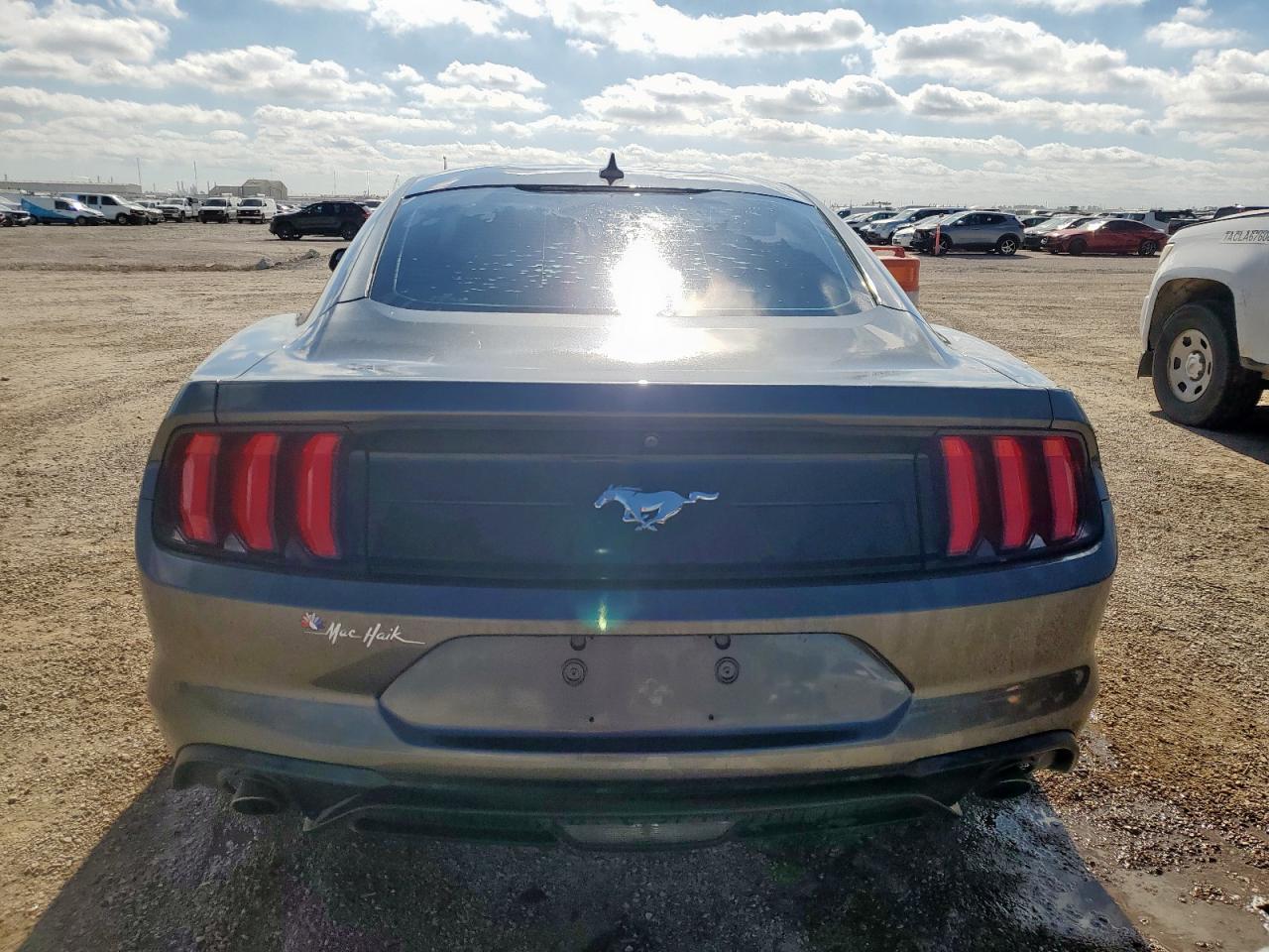 2020 FORD MUSTANG