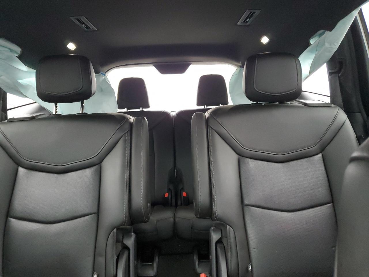 2021 CADILLAC XT6