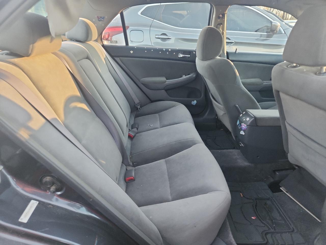 2004 HONDA ACCORD