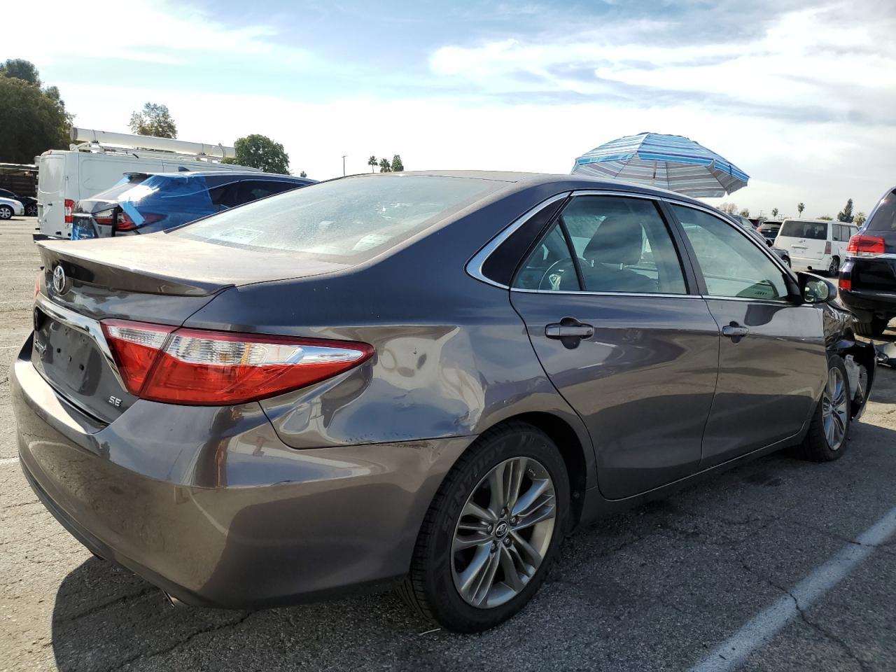 2017 TOYOTA CAMRY