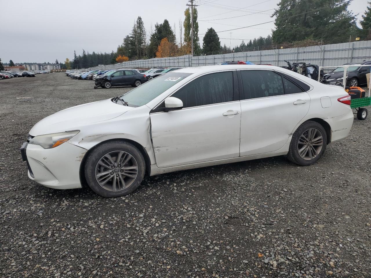 2015 TOYOTA CAMRY