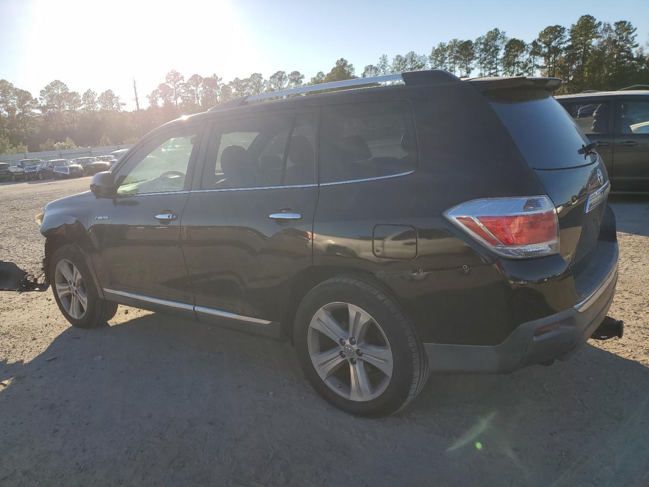 2011 TOYOTA HIGHLANDER
