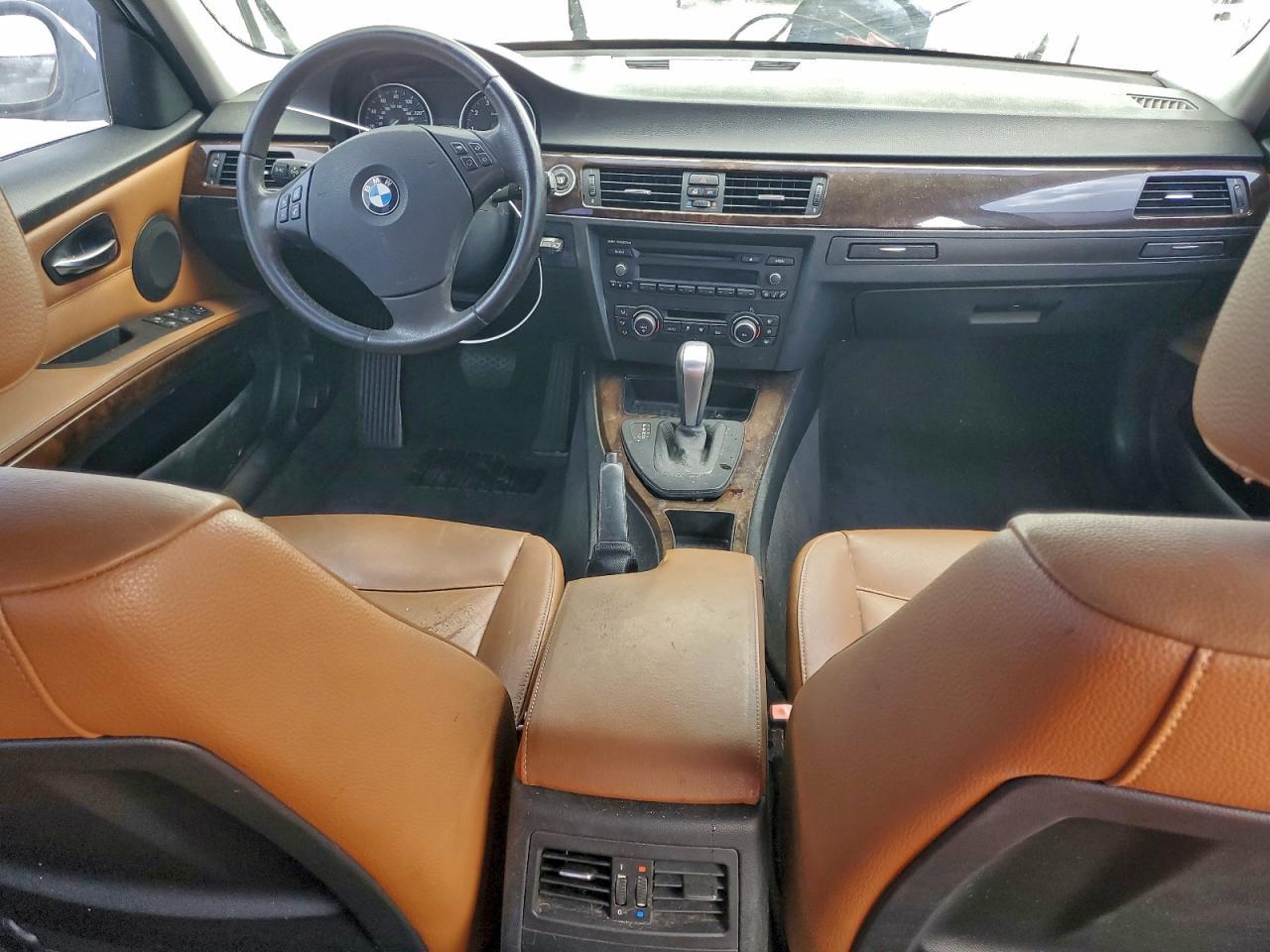2011 BMW 3 SERIES