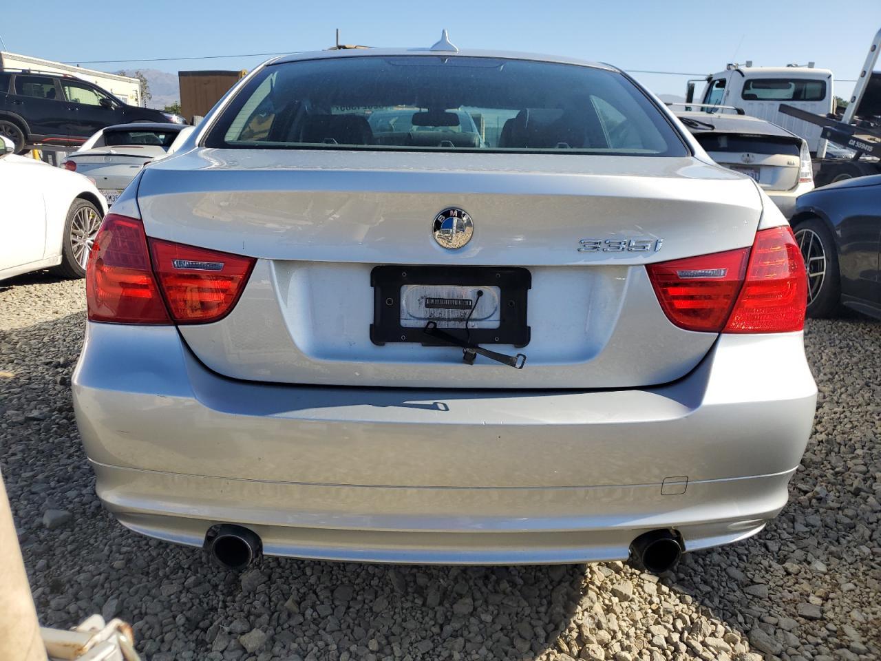 2011 BMW 3 SERIES