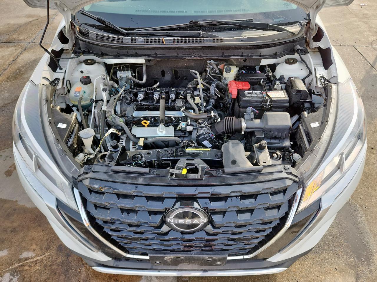 2022 NISSAN KICKS
