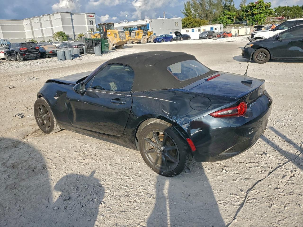 2016 MAZDA MX-5 Miata