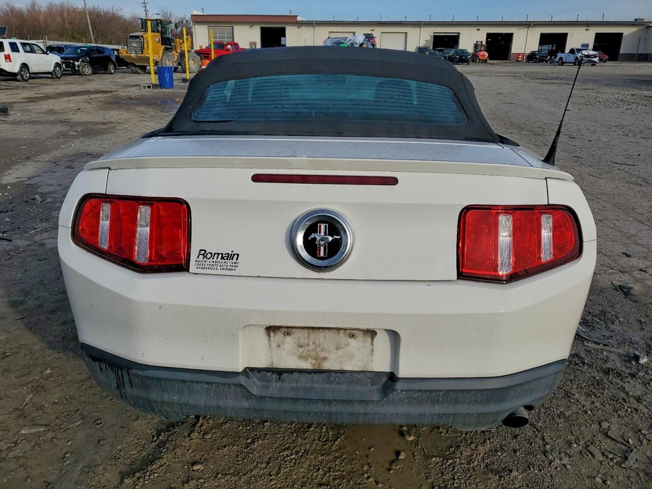 2010 FORD MUSTANG