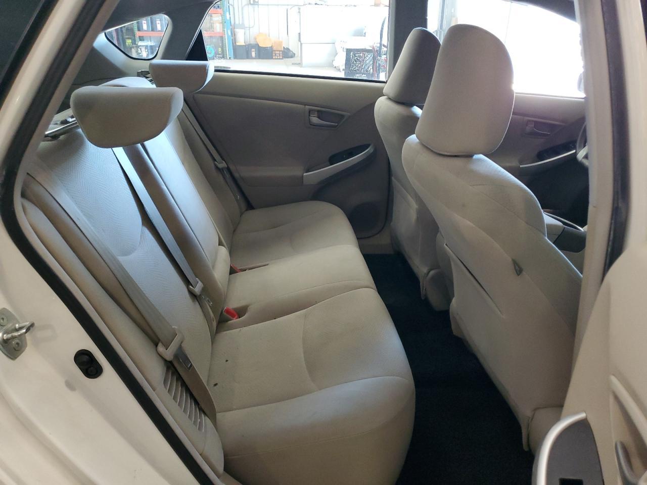 2014 TOYOTA PRIUS