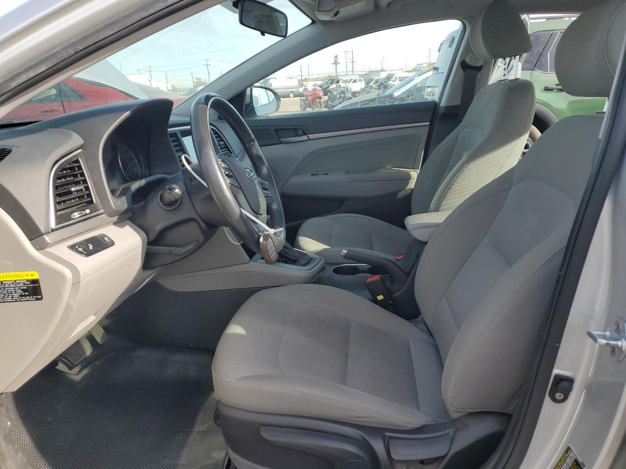 2017 HYUNDAI ELANTRA