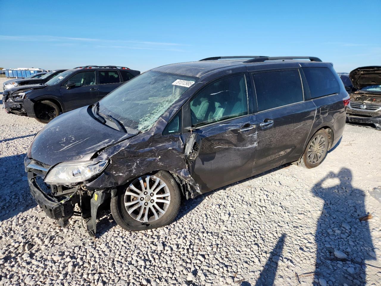 2018 TOYOTA SIENNA