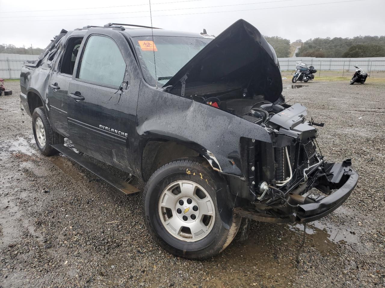 2013 CHEVROLET Avalanche