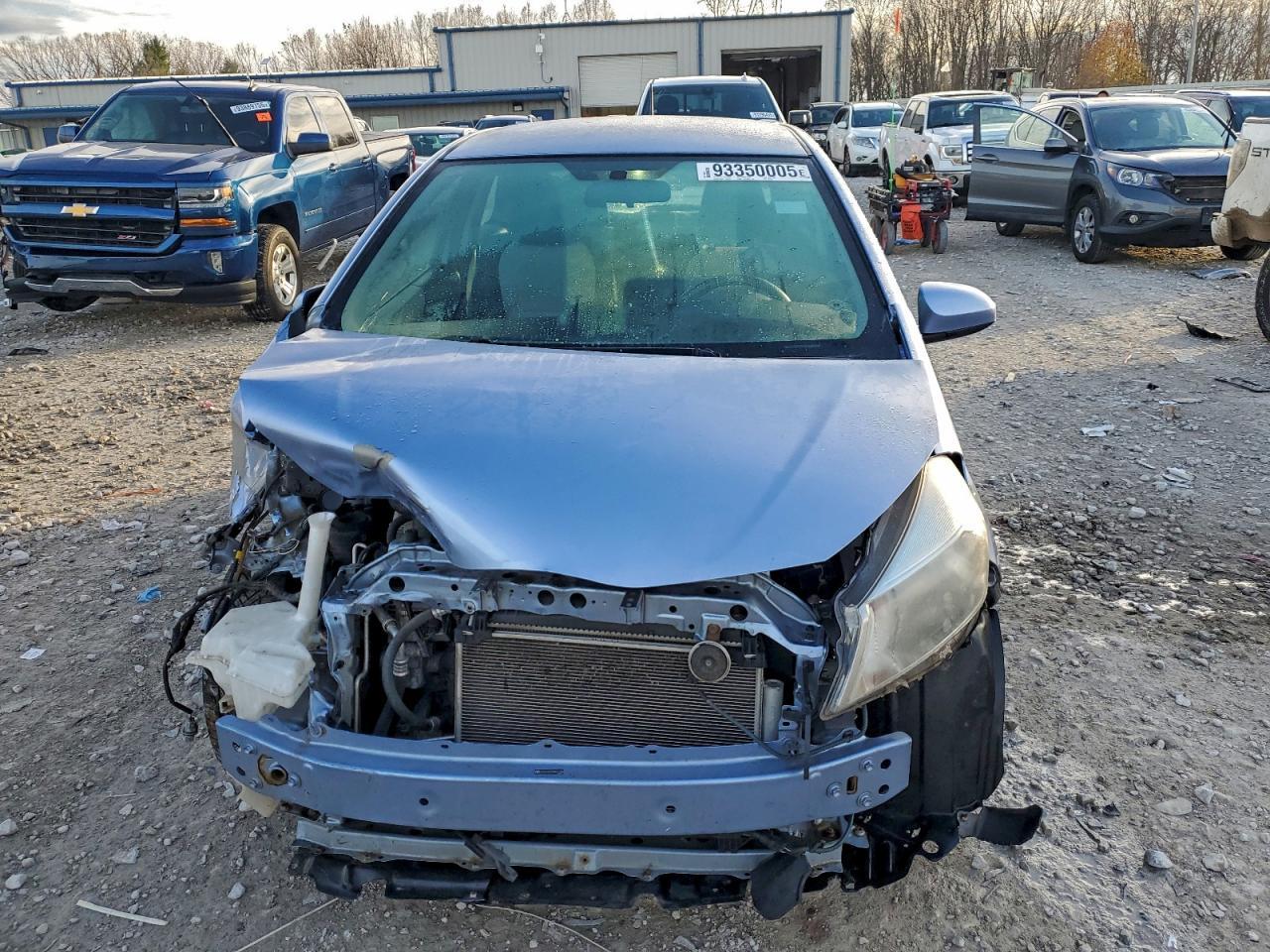 2012 TOYOTA YARIS