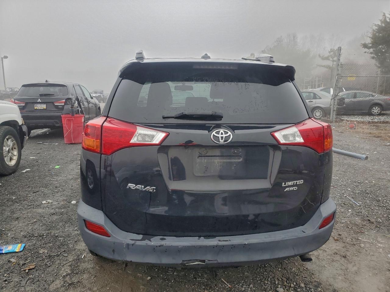 2015 TOYOTA RAV4