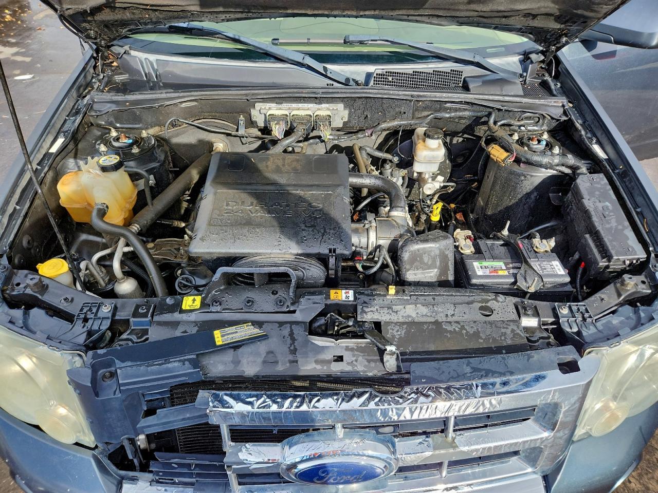 2009 FORD ESCAPE