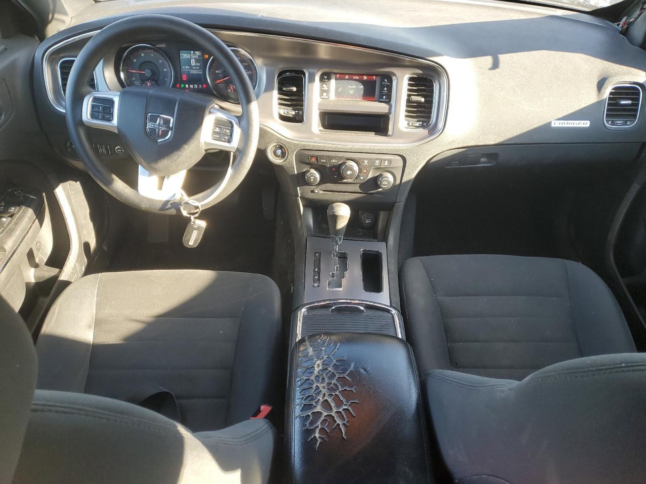 2011 DODGE CHARGER