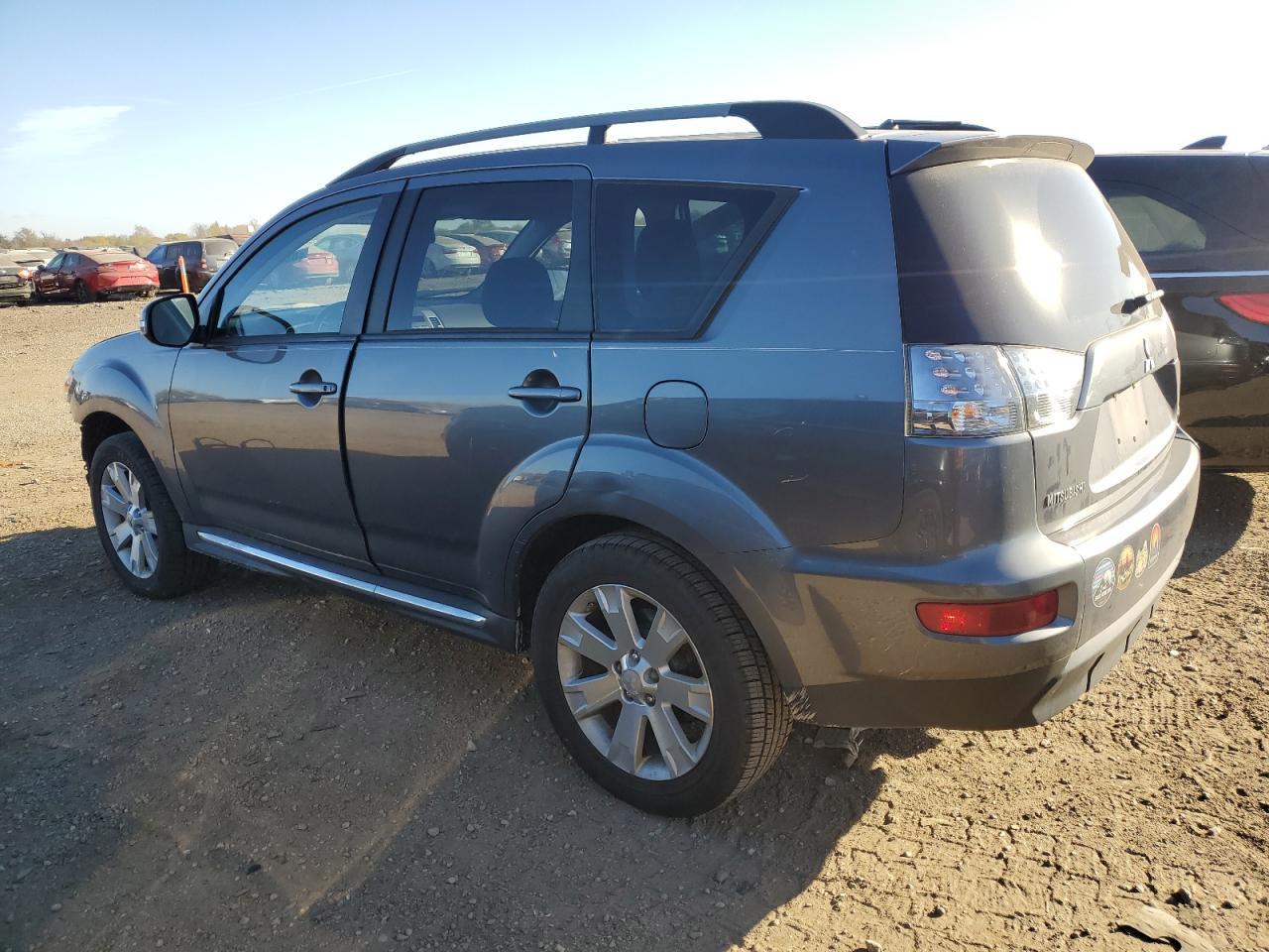 2012 MITSUBISHI outlander