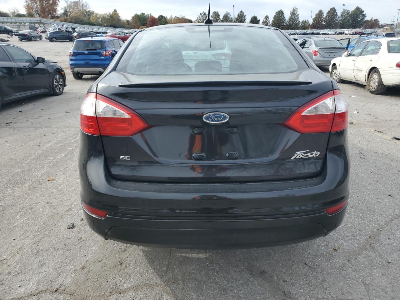 2014 FORD Fiesta