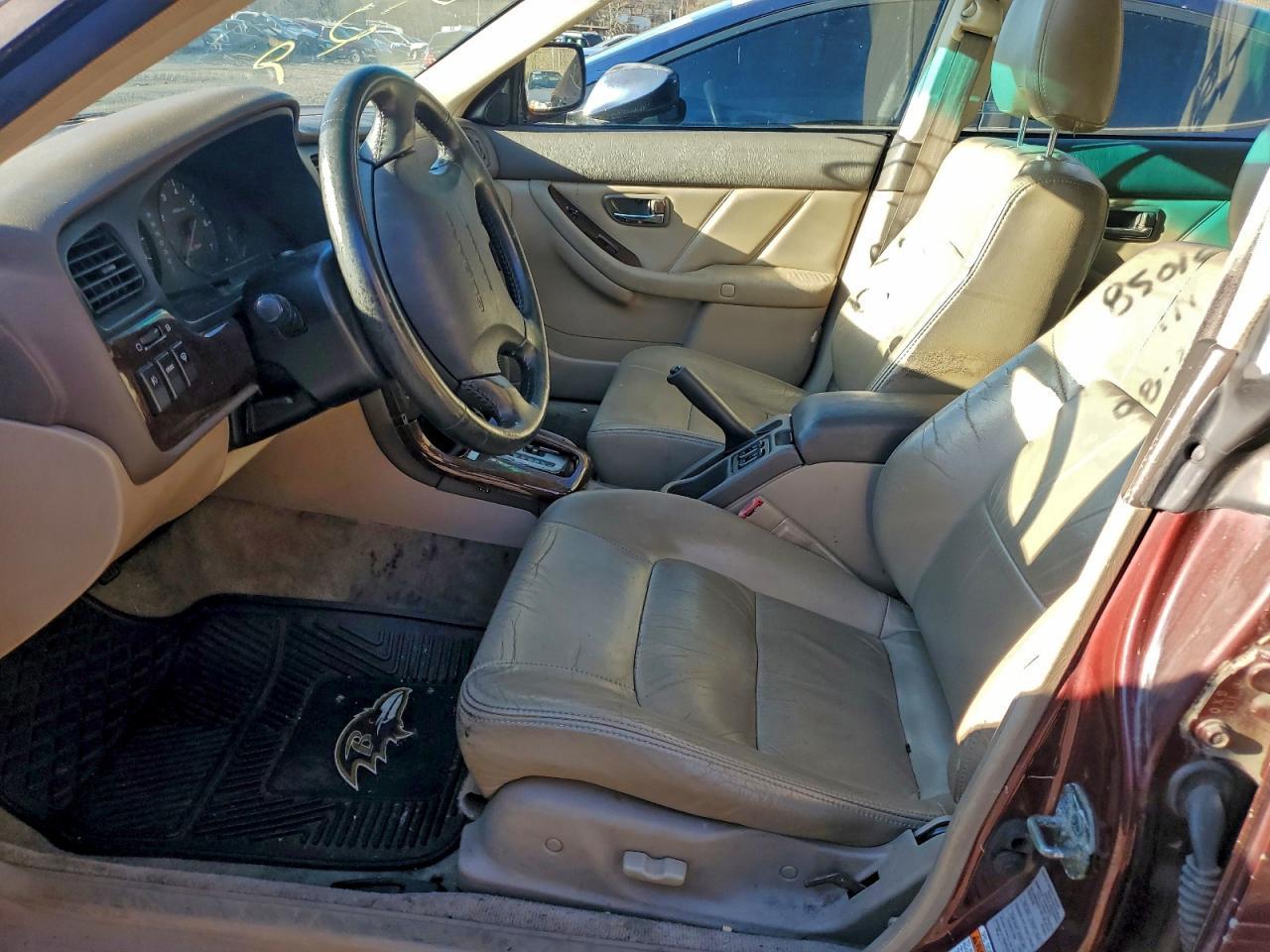 2000 SUBARU Legacy