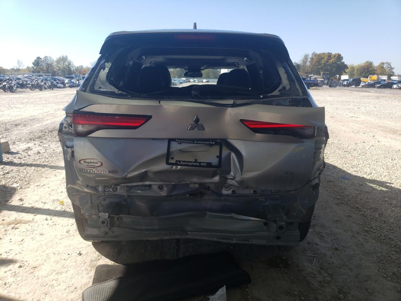 2024 MITSUBISHI outlander