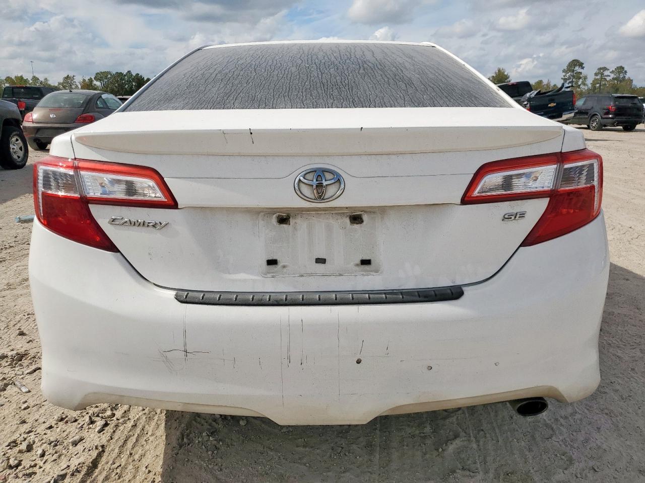 2013 TOYOTA CAMRY