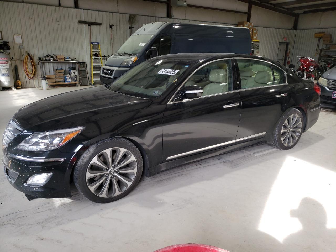 2014 HYUNDAI GENESIS