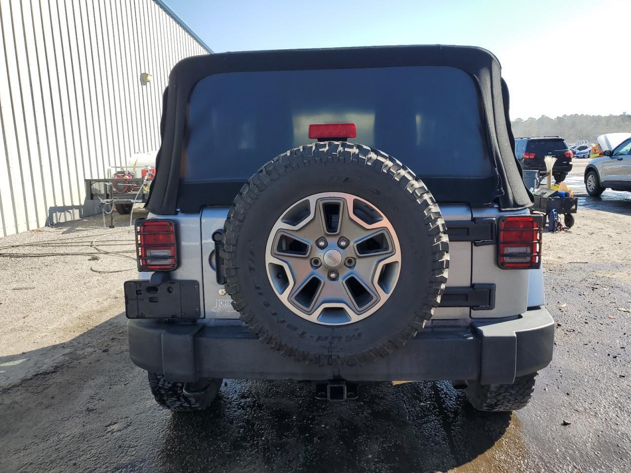 2015 JEEP WRANGLER