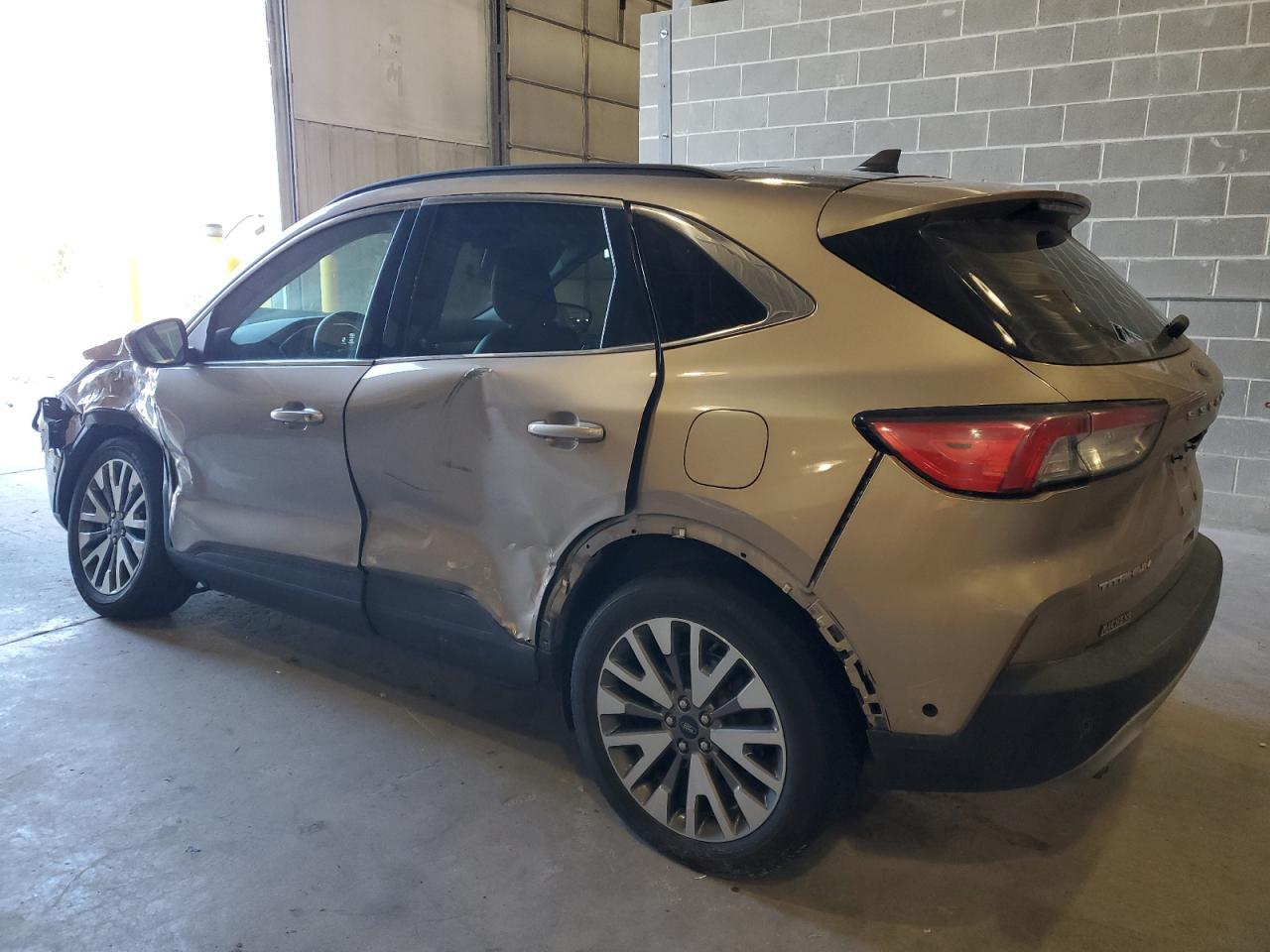 2021 FORD ESCAPE