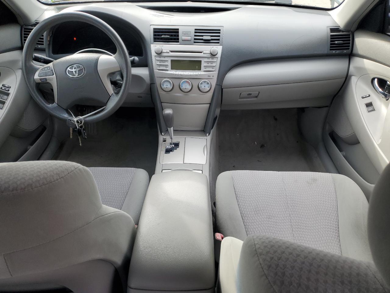 2010 TOYOTA CAMRY
