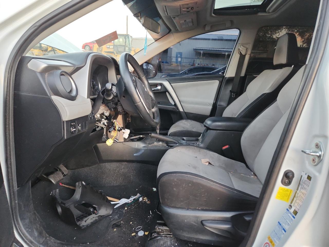 2016 TOYOTA RAV4