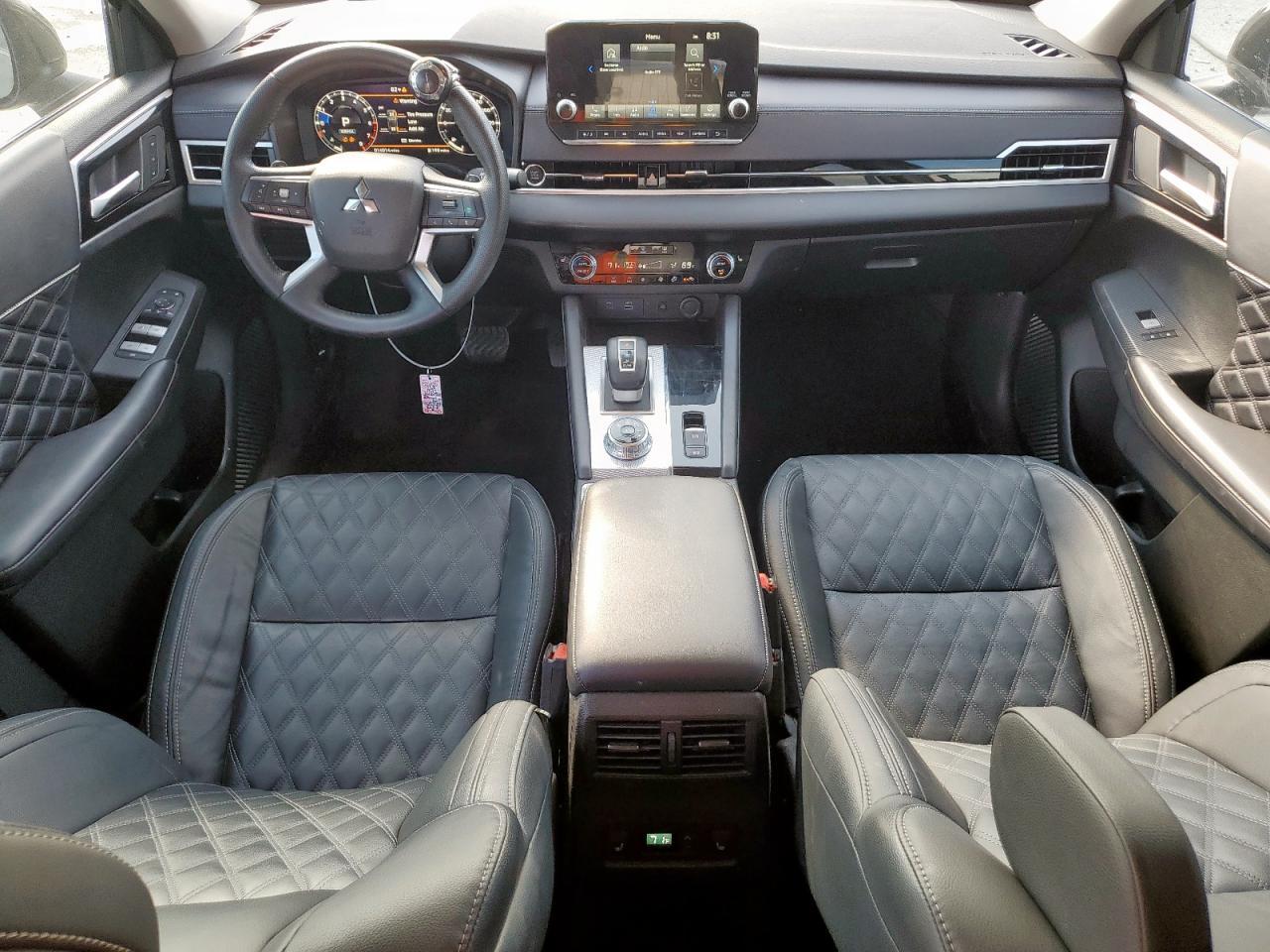 2024 MITSUBISHI outlander