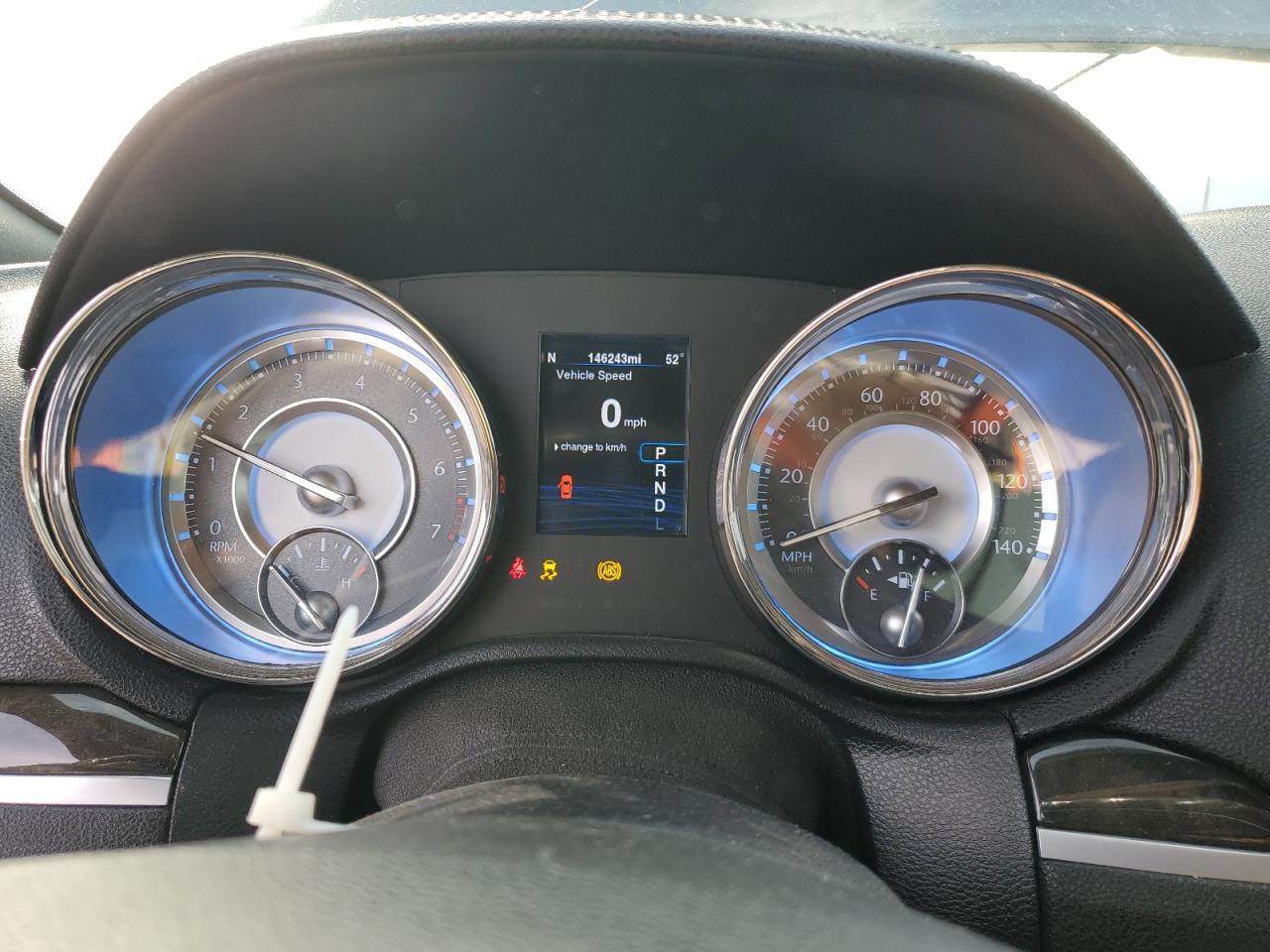 2014 CHRYSLER 300