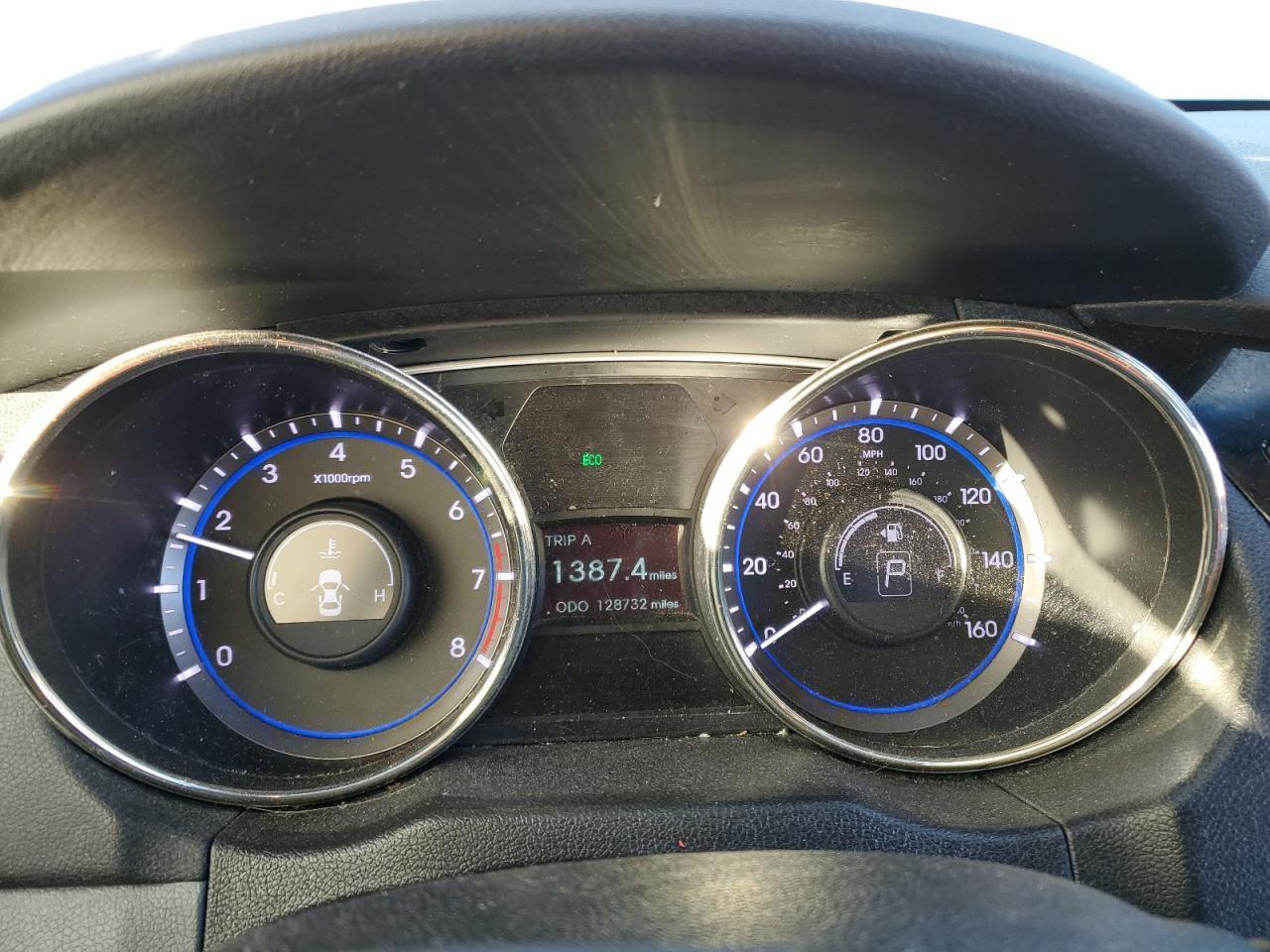 2012 HYUNDAI SONATA
