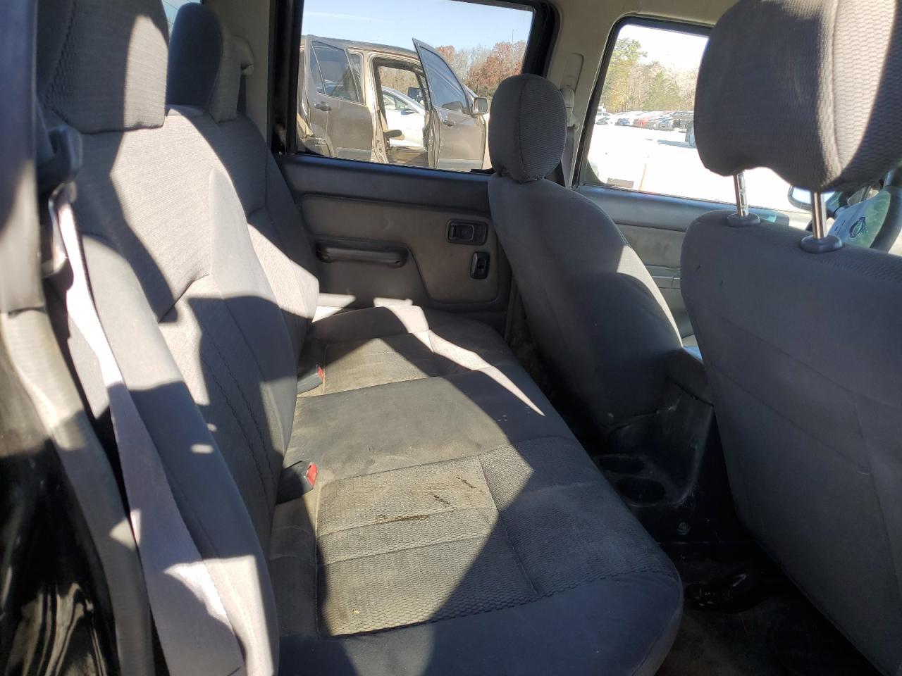 2001 NISSAN Frontier