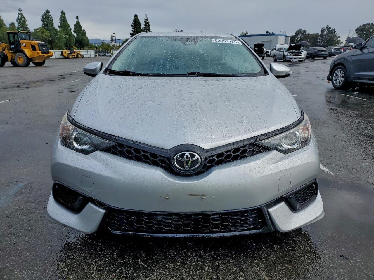 2018 TOYOTA COROLLA