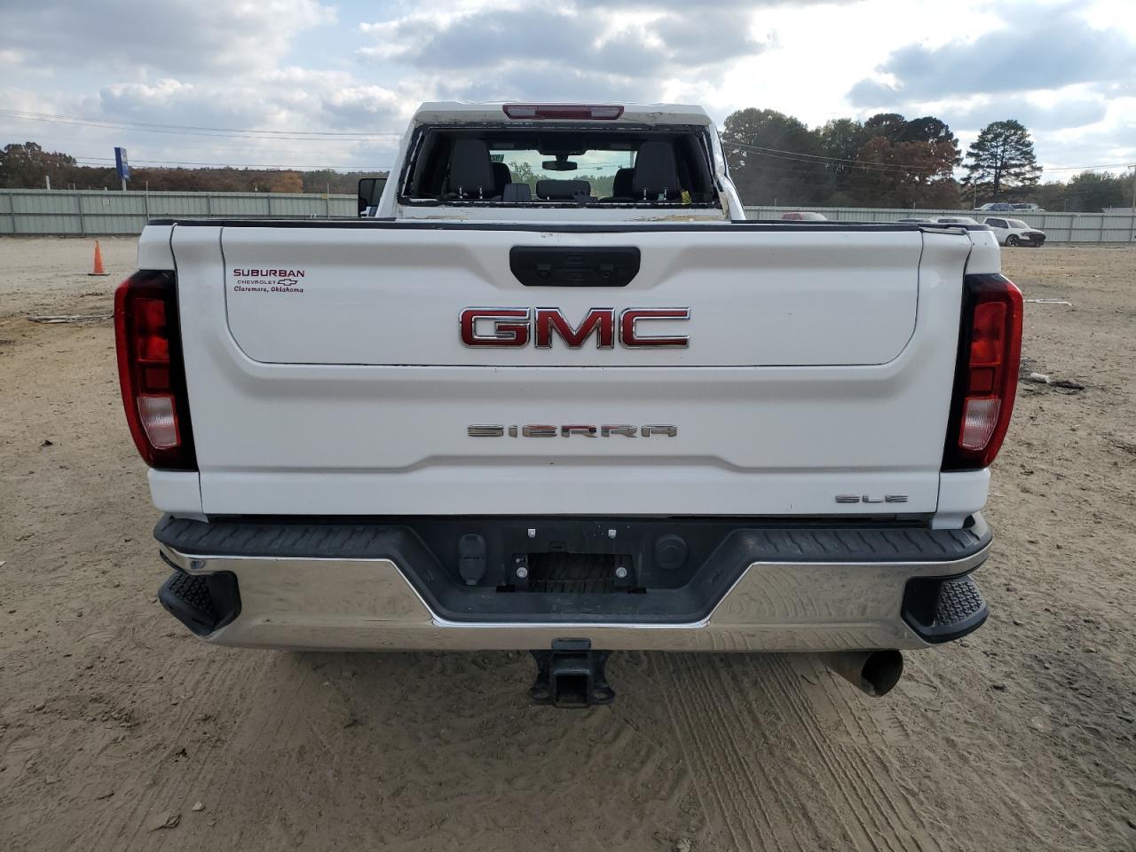 2023 GMC Sierra