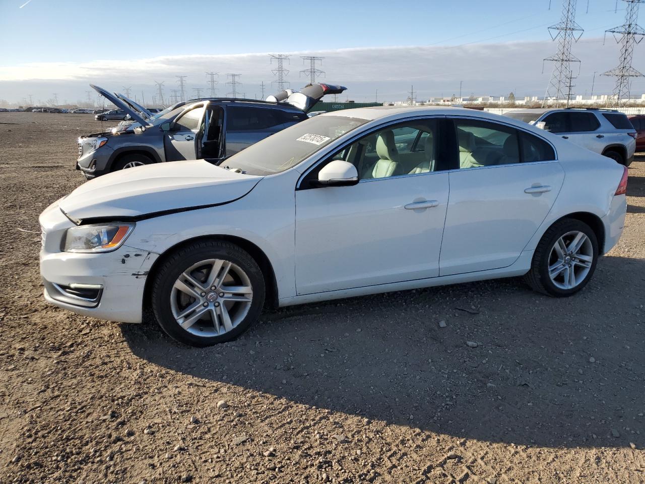 2014 VOLVO S60