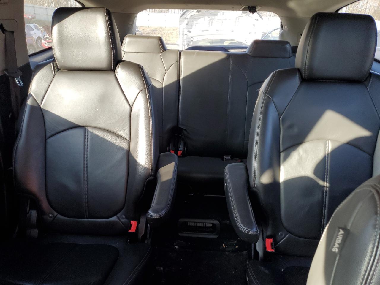 2016 CHEVROLET TRAVERSE