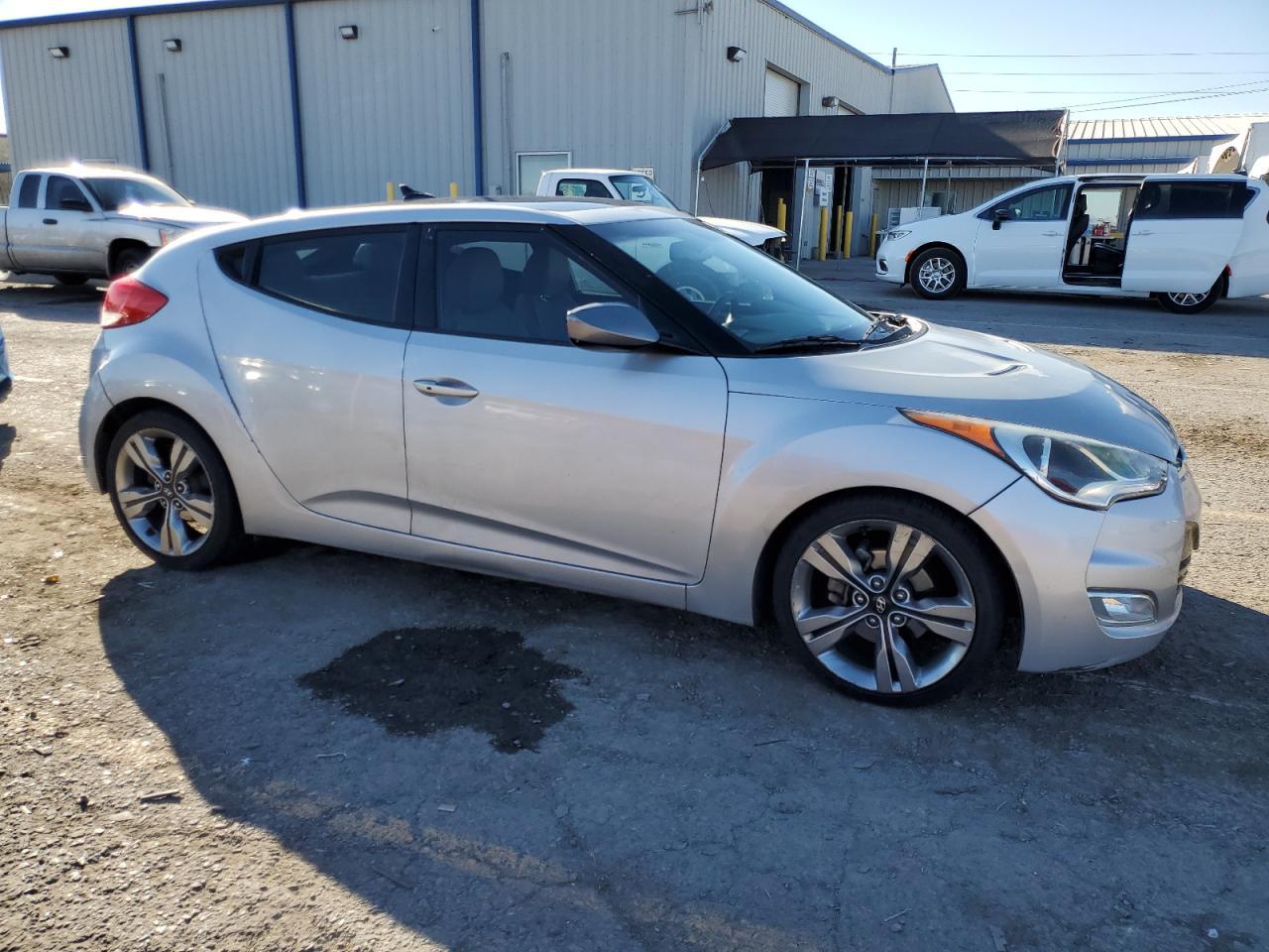 2012 HYUNDAI VELOSTER