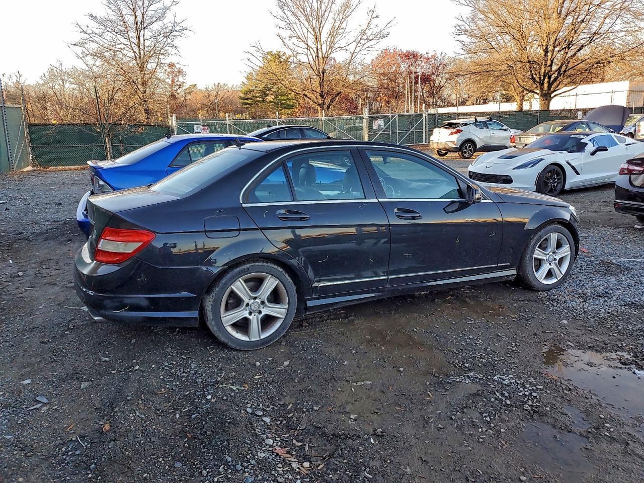 2011 MERCEDES-BENZ C-CLASS