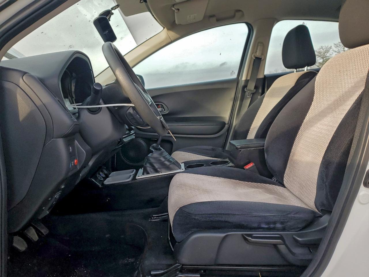 2016 HONDA HR-V