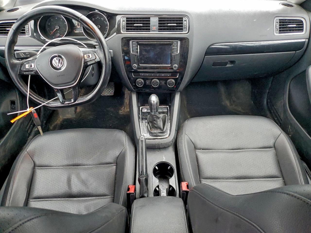 2017 VOLKSWAGEN JETTA