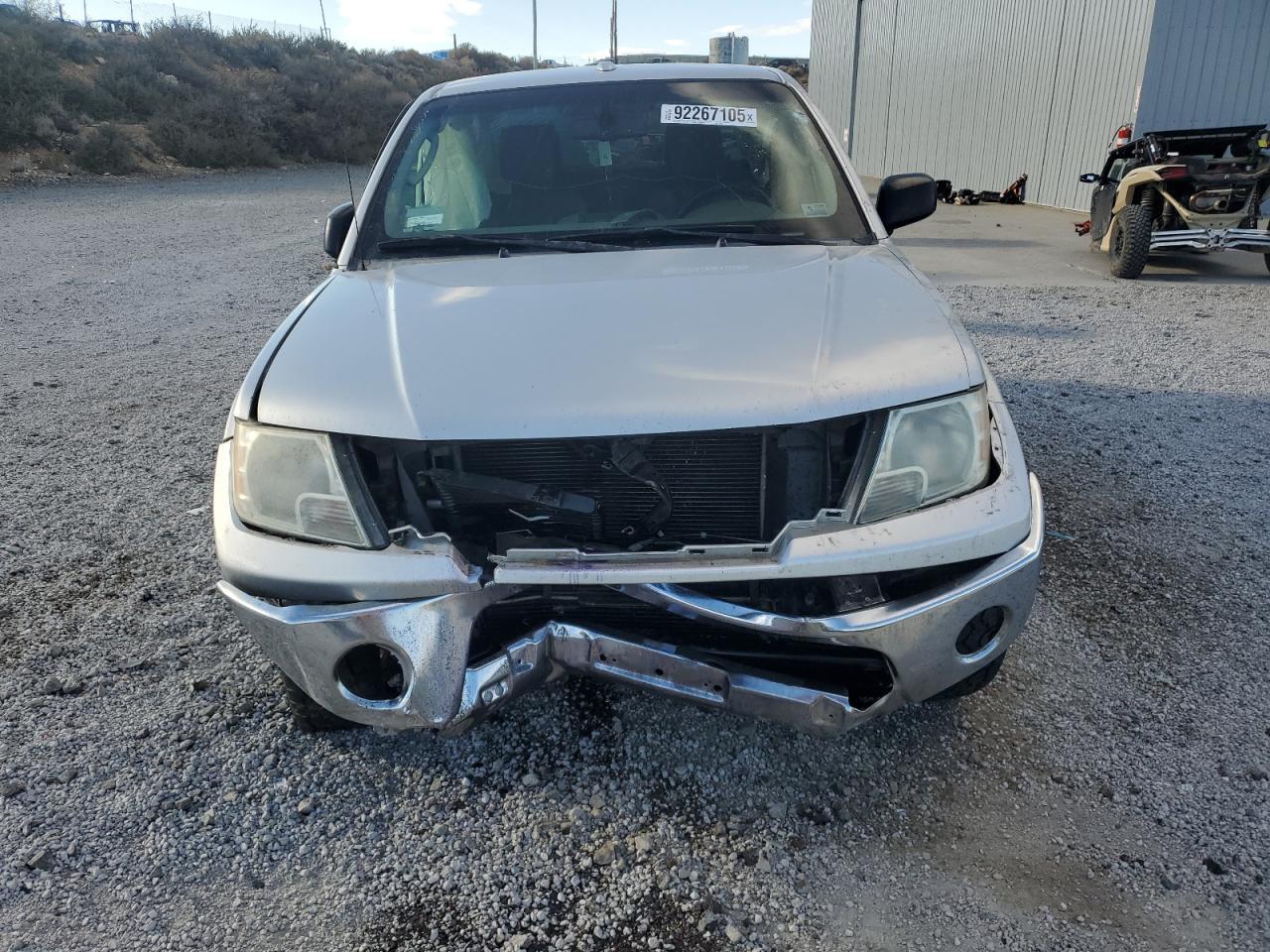 2011 NISSAN Frontier
