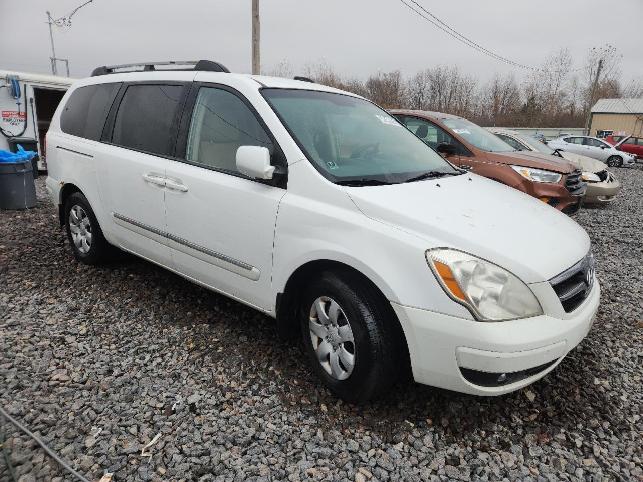 2007 HYUNDAI Entourage