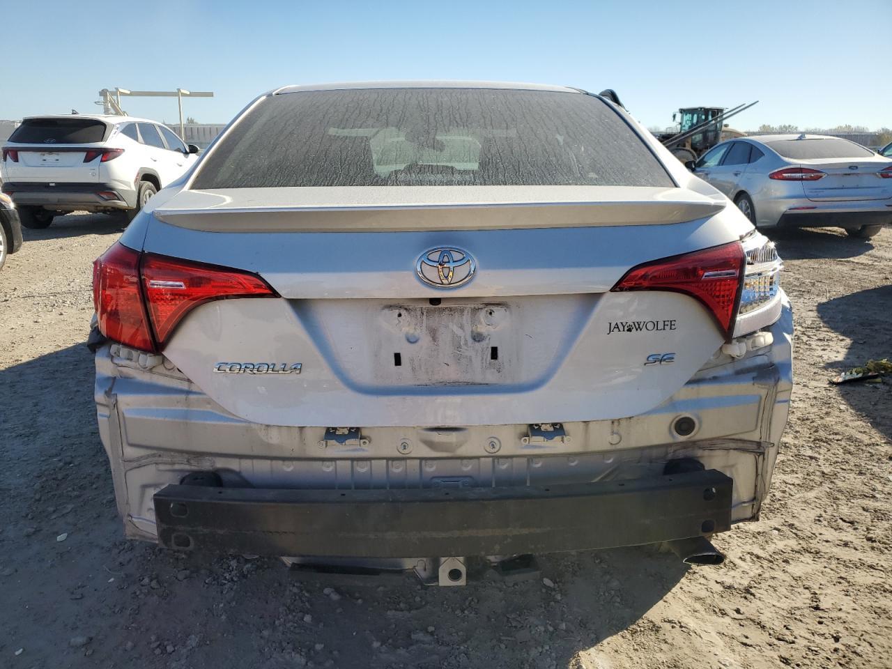 2018 TOYOTA COROLLA